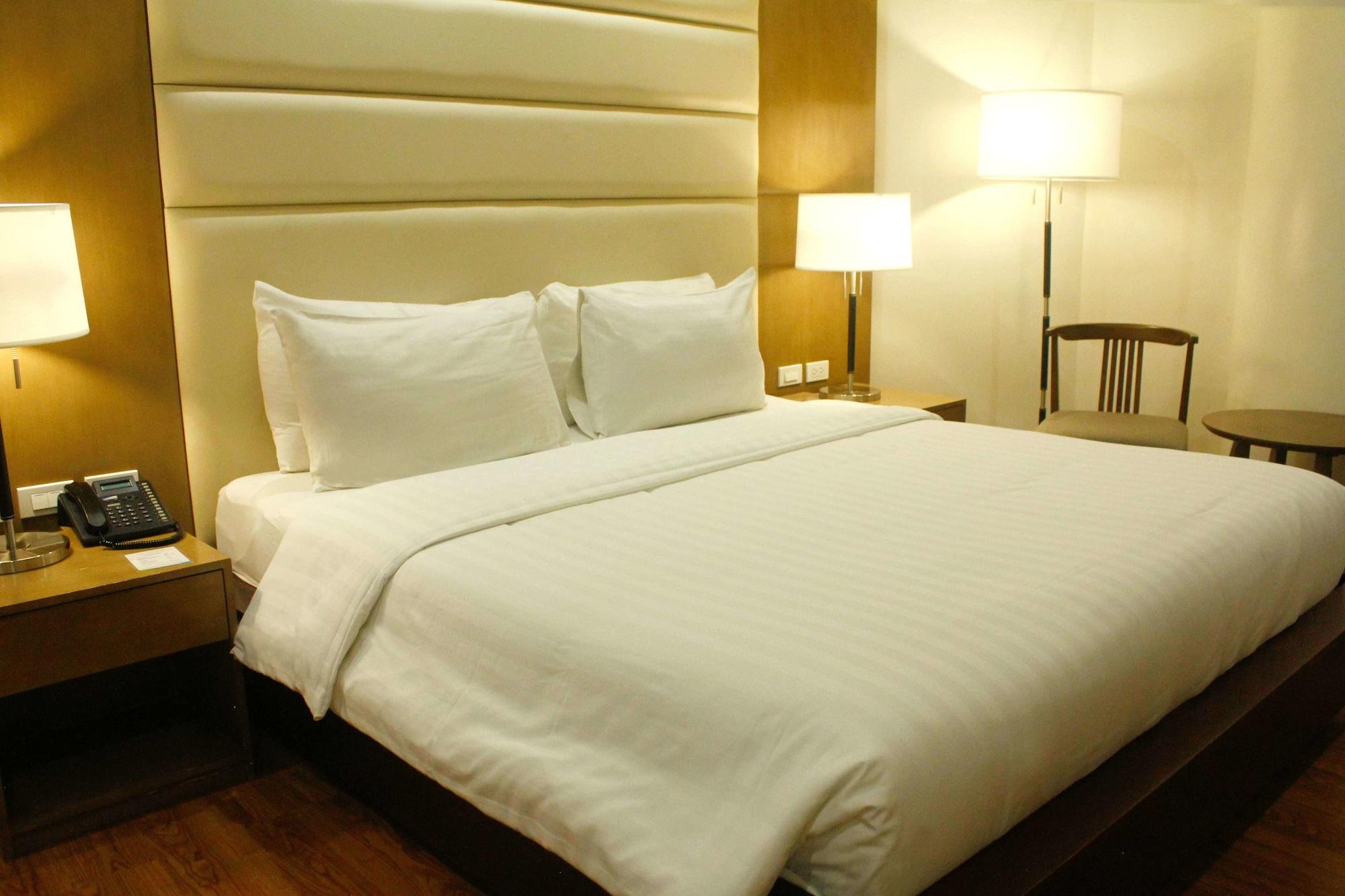 Citi Park Hotel Cebu Powered By Cocotel Bagian luar foto