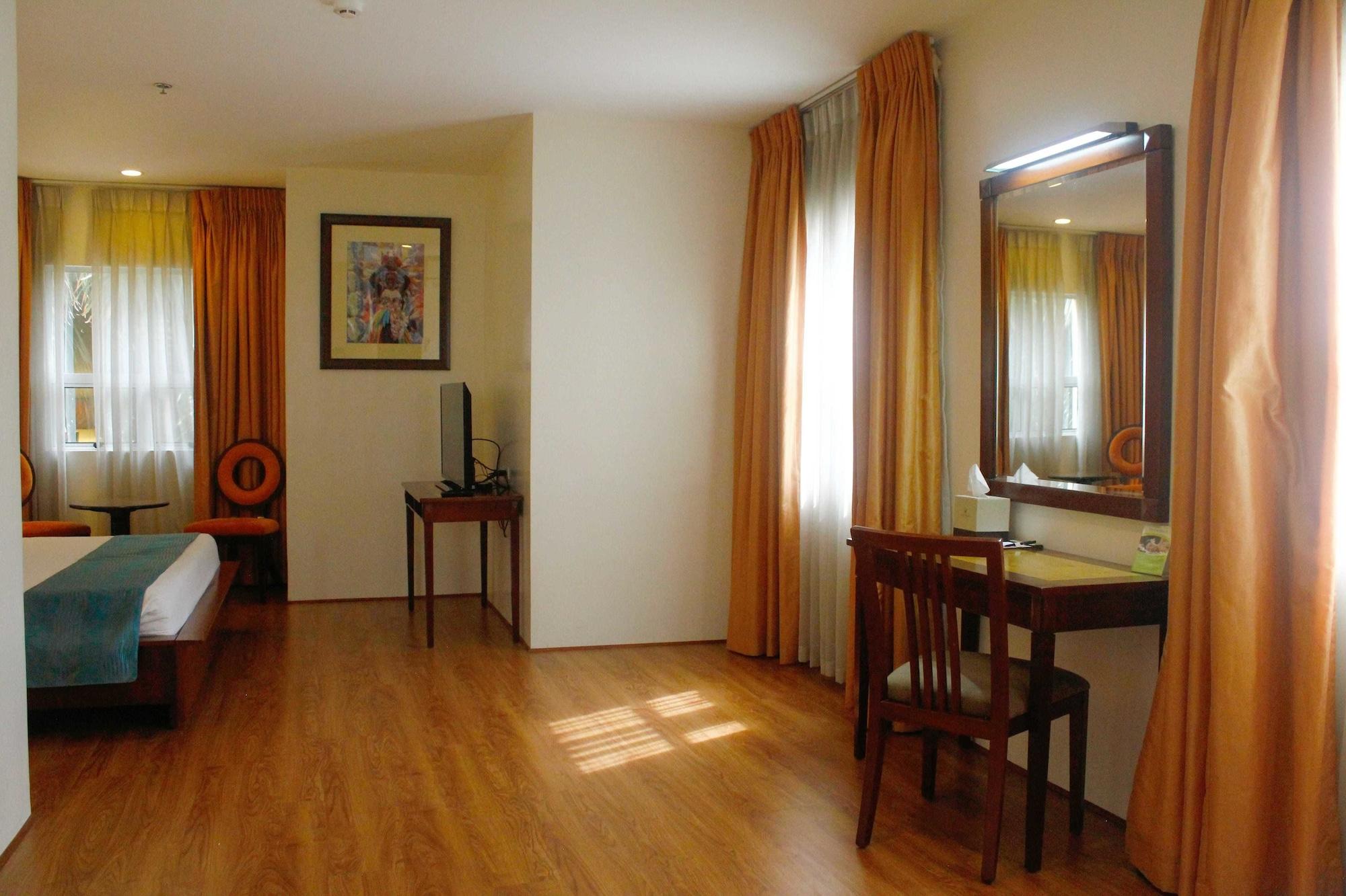 Citi Park Hotel Cebu Powered By Cocotel Bagian luar foto