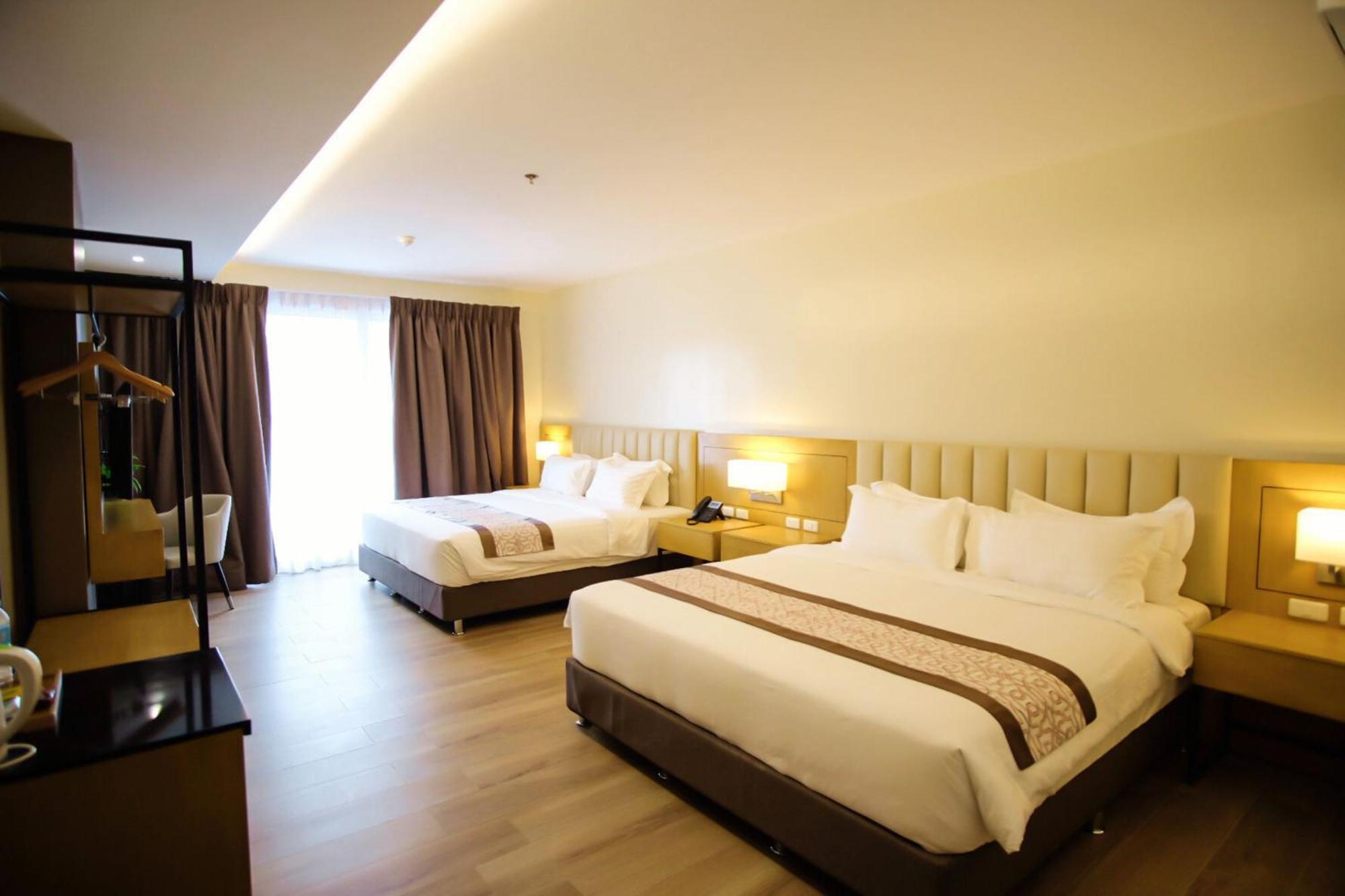 Citi Park Hotel Cebu Powered By Cocotel Bagian luar foto