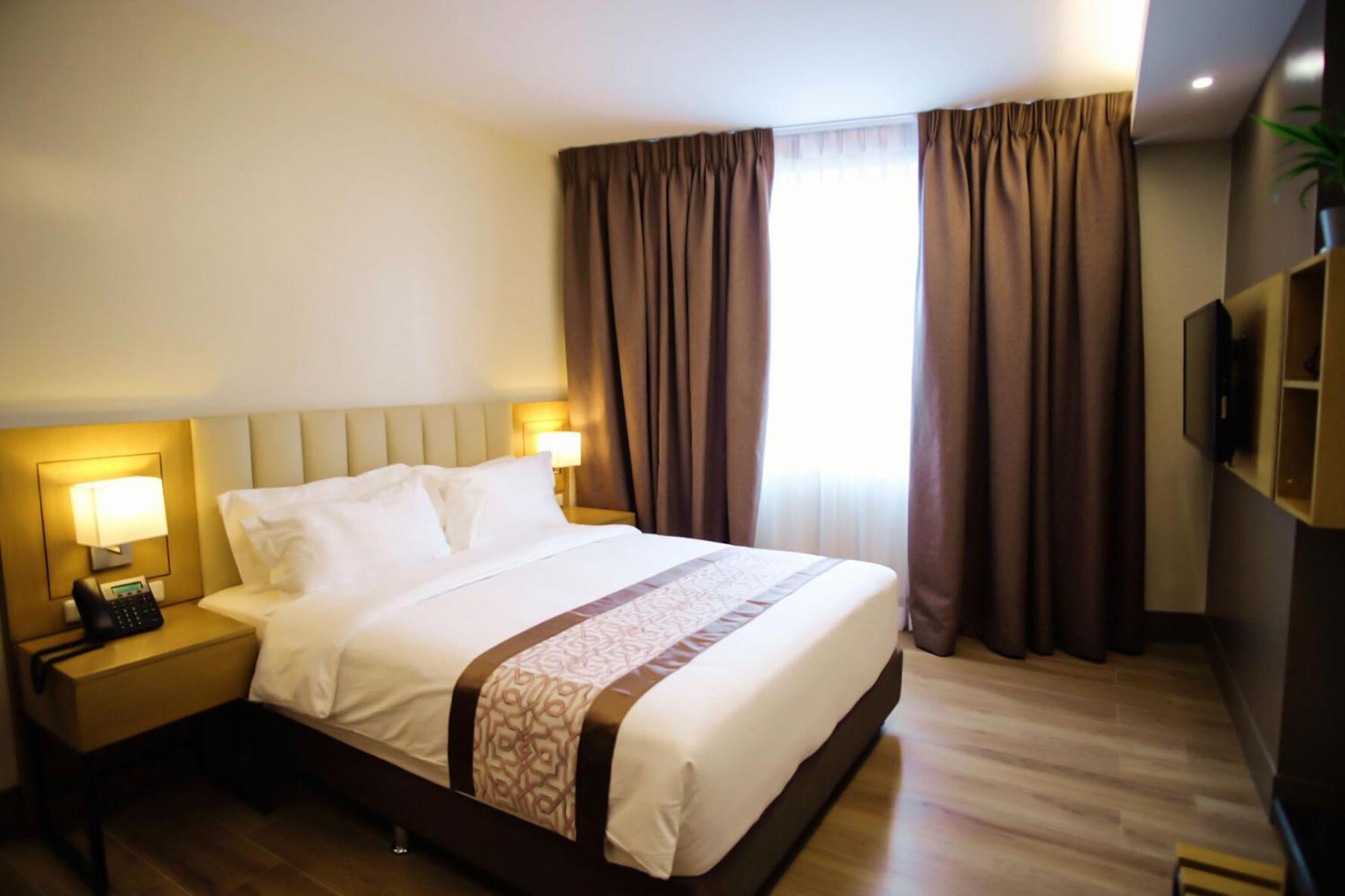 Citi Park Hotel Cebu Powered By Cocotel Bagian luar foto