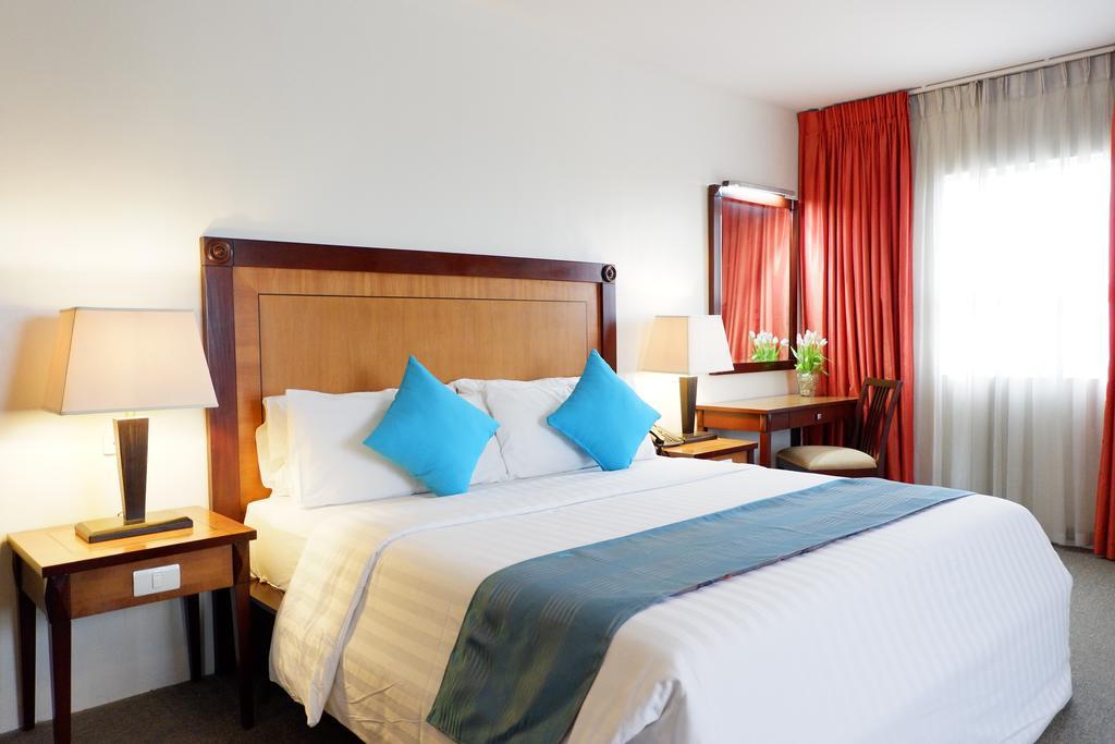 Citi Park Hotel Cebu Powered By Cocotel Bagian luar foto